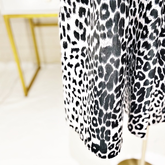 ✨3/15✨ NWT Choies Leopard Print Skirt SFH - Picture 6 of 7